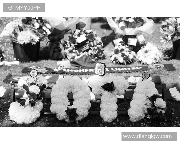 美国足球明星意外去世引发球迷哀悼与媒体广泛关注